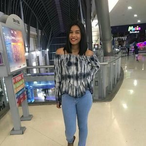 Meet your Posher, Rosannerys